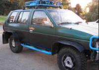 Nissan Pathfinder - HUNTING NISSAN