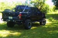 Nissan Frontier - arch_rob