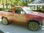 Nissan Hardbody - muddin