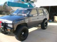 Nissan Pathfinder - 93 pathy