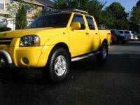 Nissan Frontier - stand'in tall