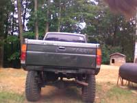 Nissan Hardbody - back