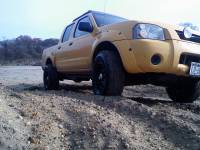 Nissan Frontier - crawlin' again