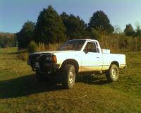 Nissan 720 - street/offroad