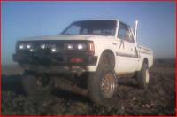 Nissan 720 - 84 720 king Cab 4x4