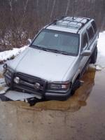 Nissan Pathfinder - Snow wheeling