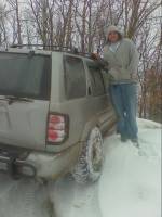 Nissan Pathfinder - Snow Wheeling 2