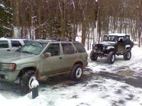 Nissan Pathfinder - Snow Wheeling 2