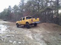 Nissan Frontier - 