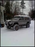 Nissan Pathfinder - snow in Chesterfield Va.