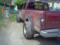 Nissan Frontier - other side