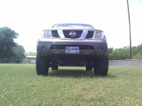 Nissan Pathfinder - Front-view