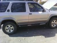 Nissan Pathfinder - lifted side pic