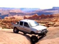 Nissan Frontier - Golden Spike