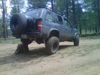 Nissan Pathfinder - Camping/Wheeling 5/22/11