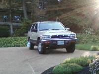 Nissan Pathfinder - 4x4 pathfinder