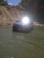 Nissan Xterra - Crossin' a river