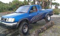 Nissan Frontier - 1998 5spd 4wd