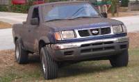 Nissan Frontier - clean