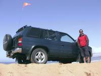 Nissan Pathfinder - Artur at the dunes