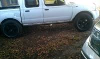 Nissan Frontier - New tires on there