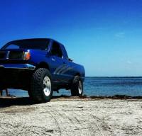 Nissan Frontier - fishing